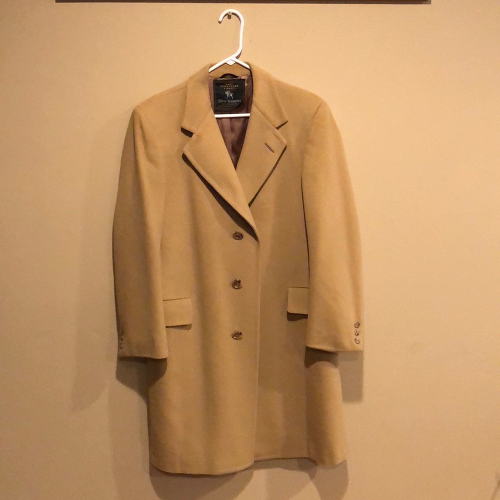 Like new trench coat